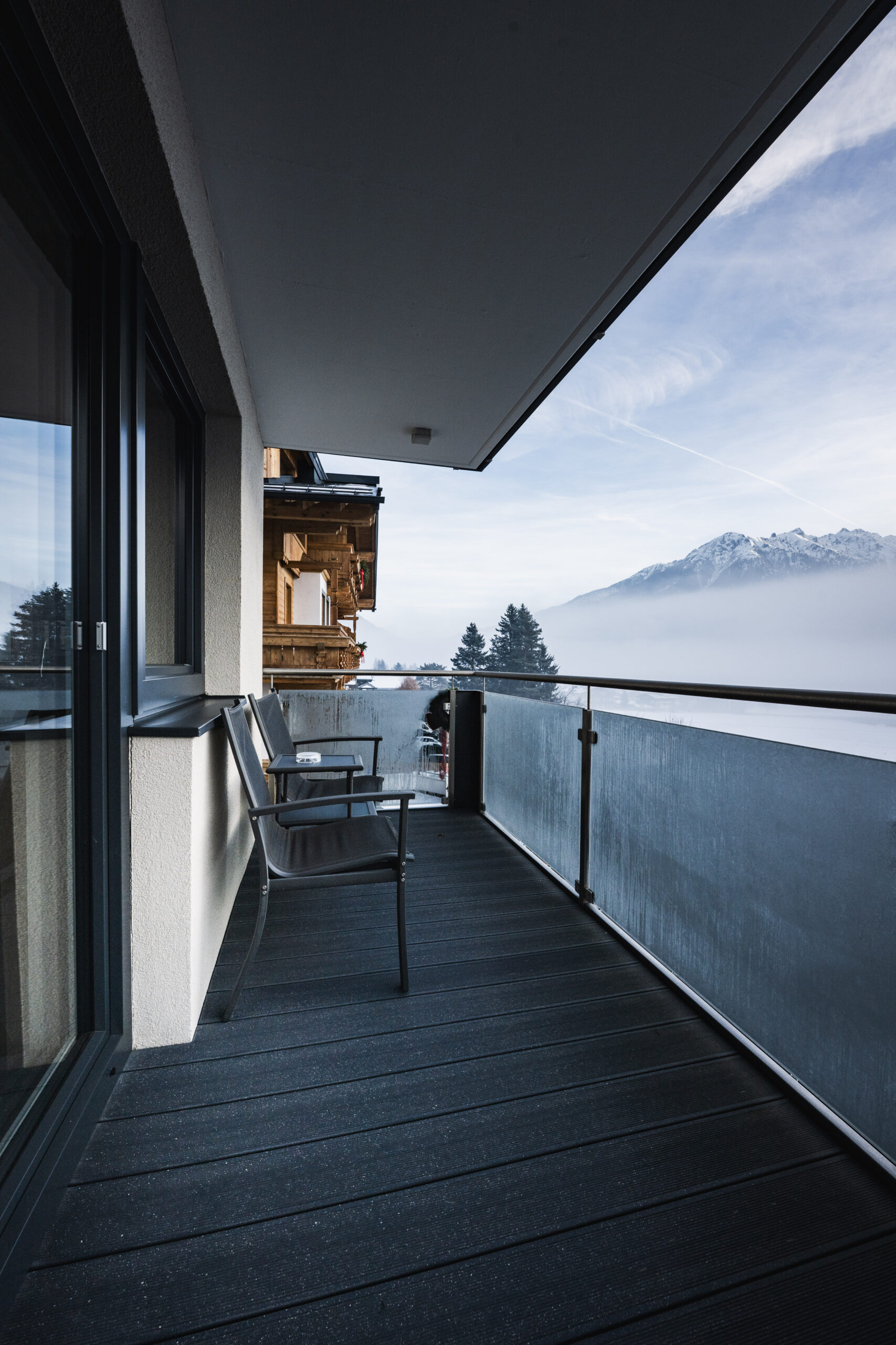 Unser Domizil Brugger ist ein familiär geführtes Bed- & Breakfast Hotel bestehend aus vierzehn Hotelzimmern und fünf Appartements in Neukirchen am Großvenediger. // Our Domizil Brugger is a family-run bed and breakfast hotel consisting of fourteen hotel rooms and five apartments in Neukirchen am Grossvenediger.